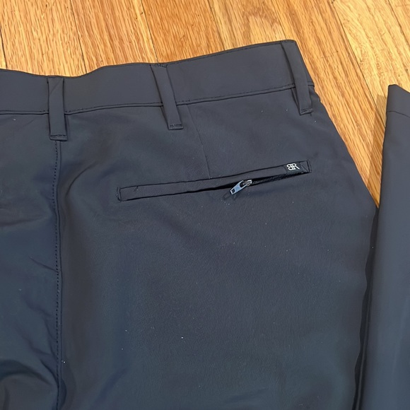 Men’s Banana Republic performance pants 32x34 Black NWOT - Picture 4 of 6